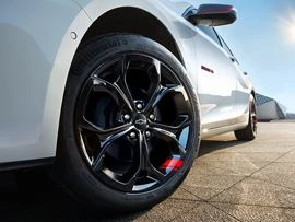 Auto päikesekaitsekreemi-valguse stabilisaator